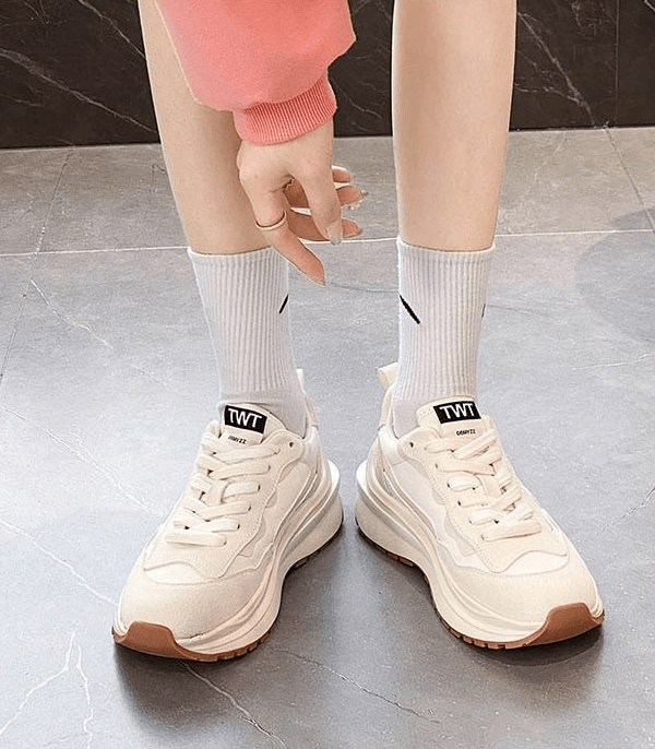 Stylish women's sports sneakers with platform, genuine suede, and mesh lining for breathable comfort. Perfect everyday shoes.
